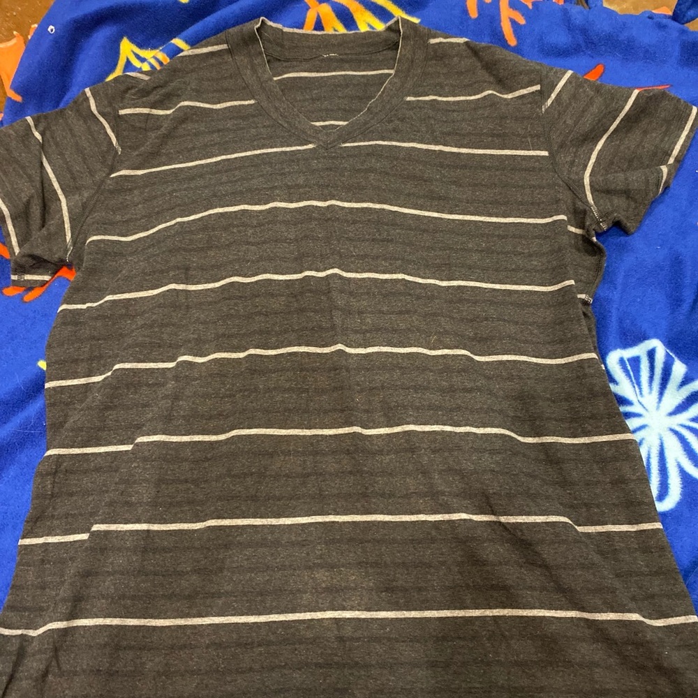 lululemon athletica Gray and White Short Sleeve Tee